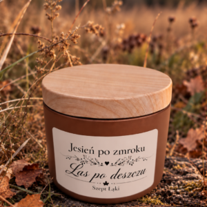 Las po deszczu – naturalna świeca sojowa na jesienne wieczory